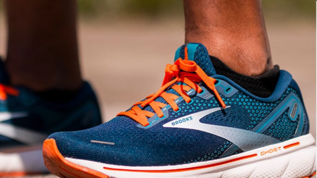 Top 7 Best Golf Shoes Flat Feet Solution Shoes